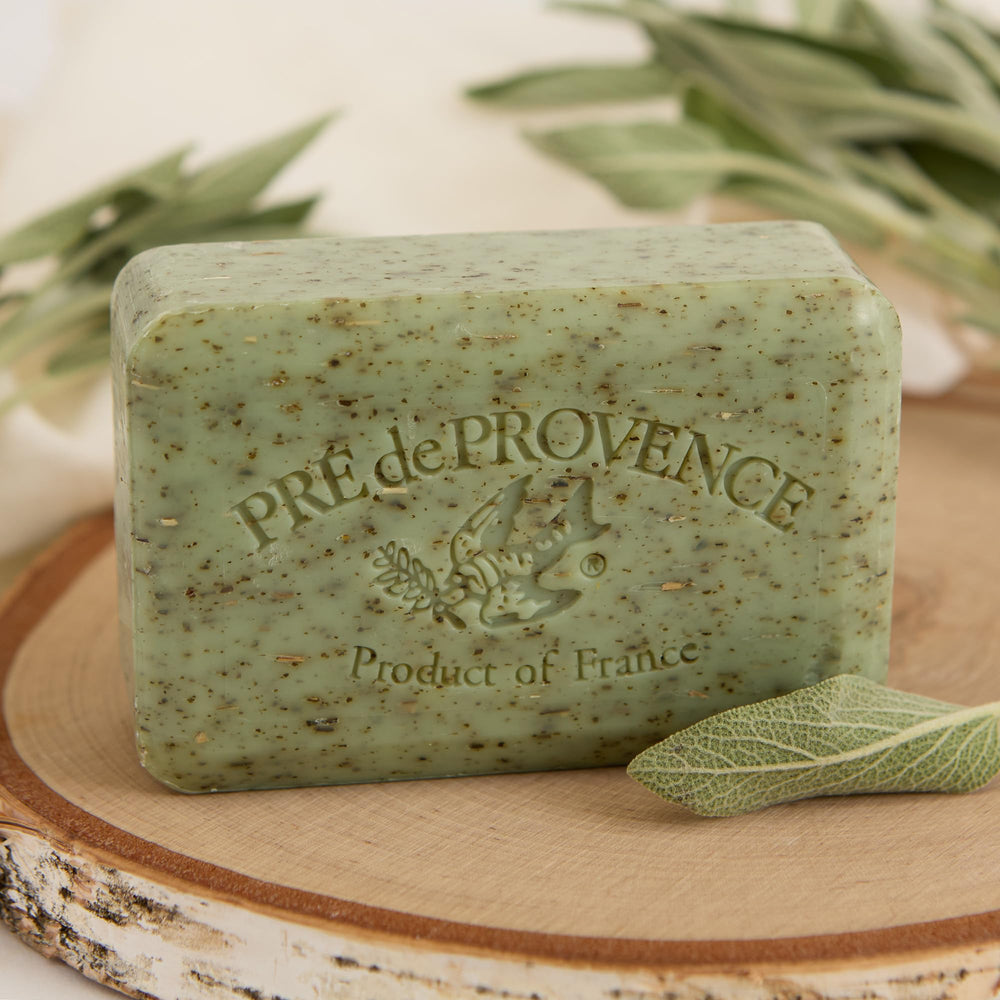 Pre de Provence bar beside ruler showing 4x2.75 inch size and travel-ready convenience benefit