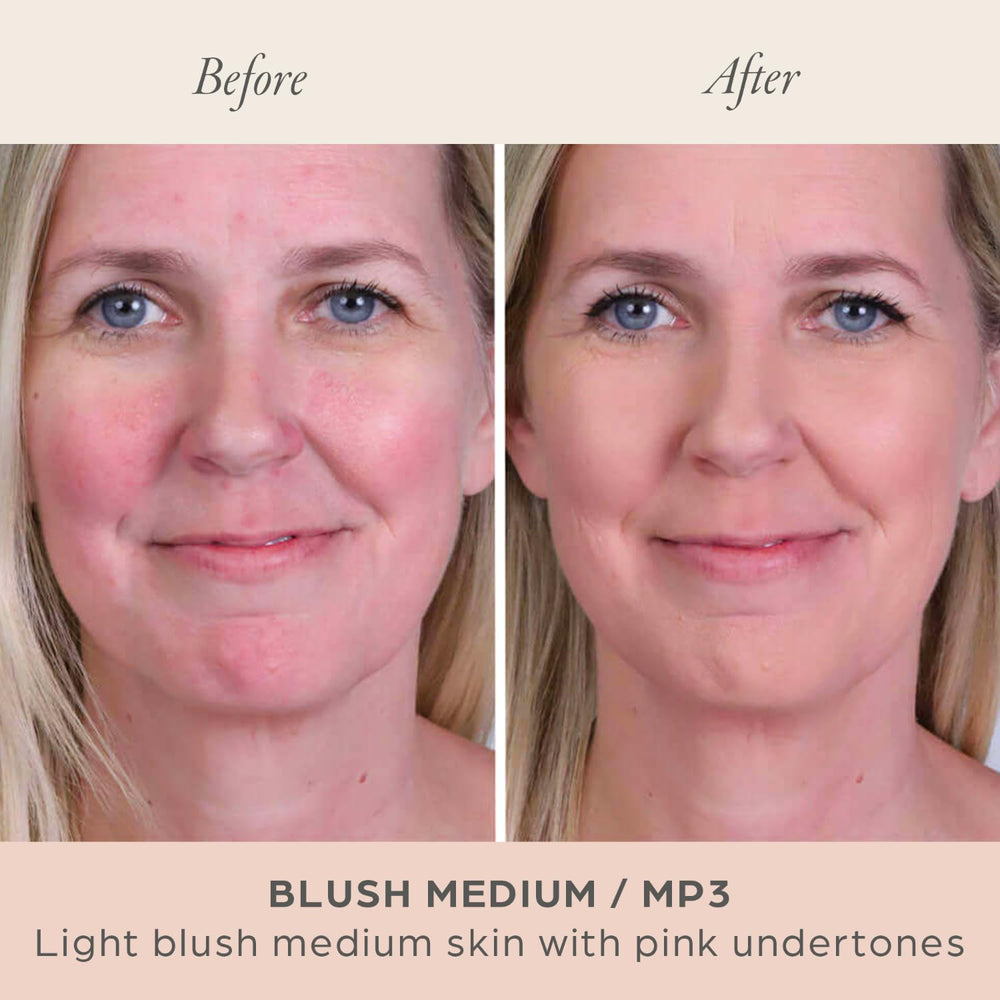 PÜR MINERALS close-up of powder texture highlighting smooth, blendable finish benefit