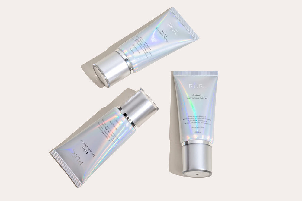 PÜR MINERALS close-up texture demonstrating lightweight smooth finish