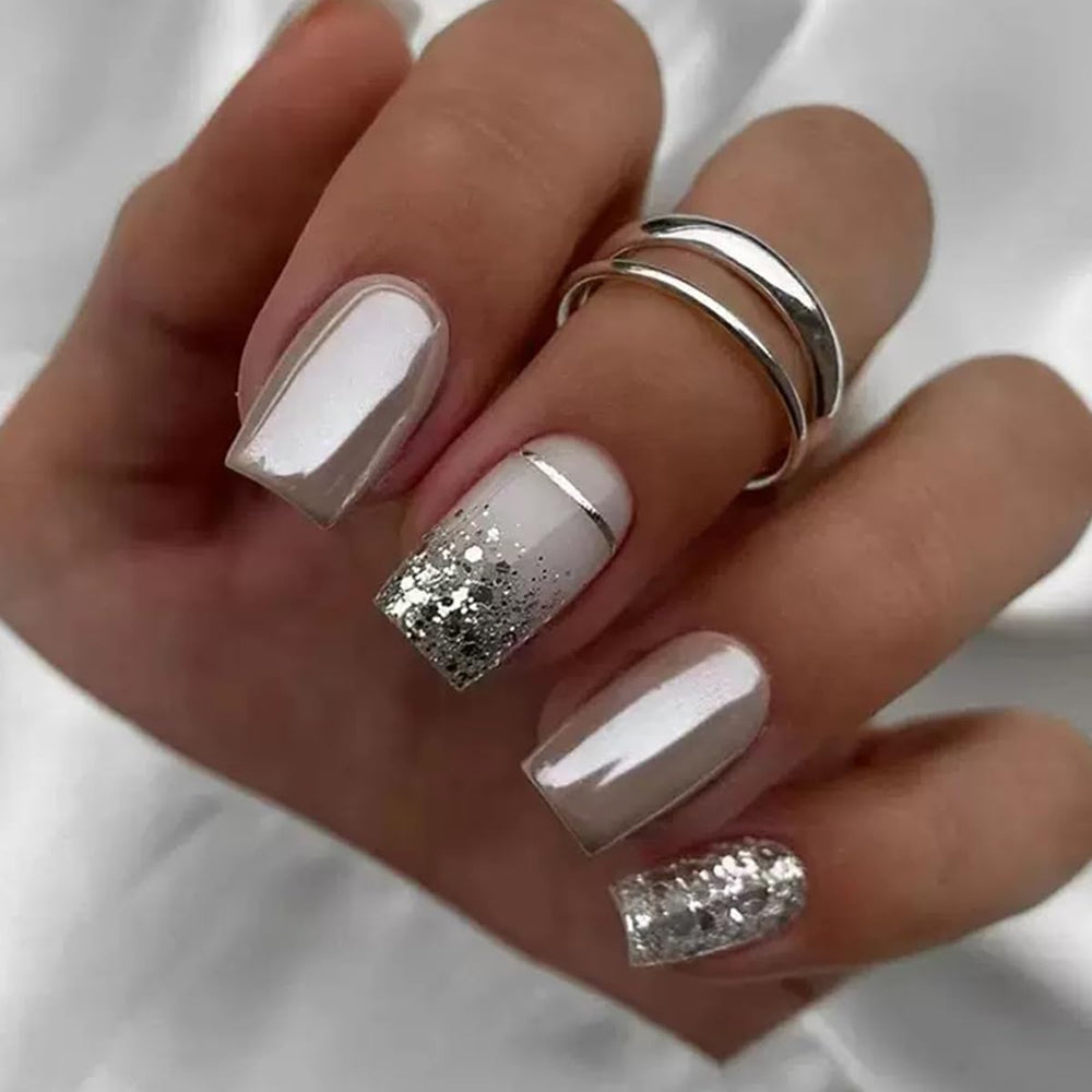 Puyokinm nails worn at party showing salon look without salon cost