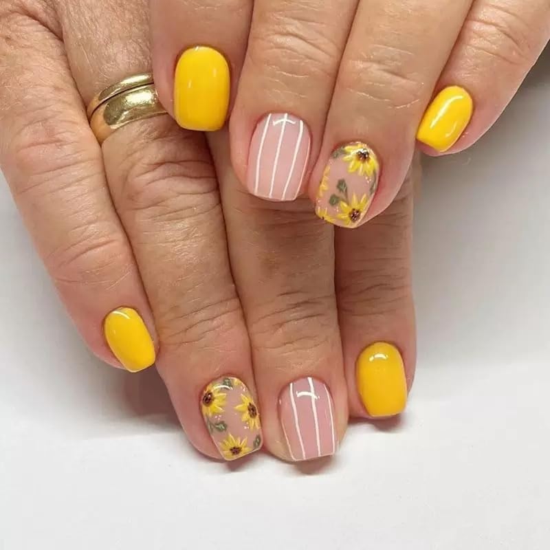 Puyokinm side profile of short square false nail showing comfortable length and natural fit