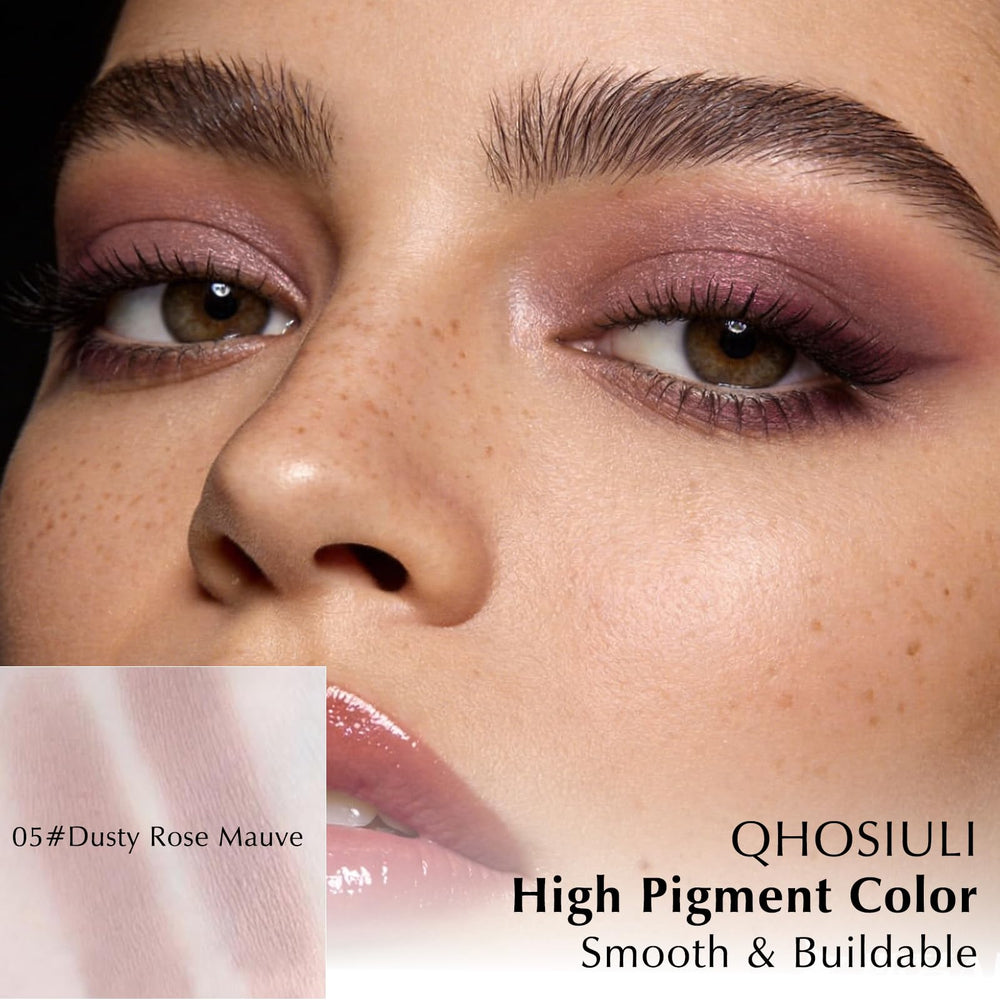 QHOSIULI close-up of pan texture highlighting smooth, blendable finish
