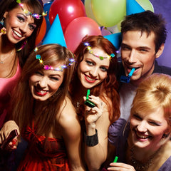 QSJQllo boxed pack of 50 crowns ideal for group events