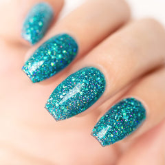 RARJSM close-up of holographic glitter showing iridescent sparkle benefit