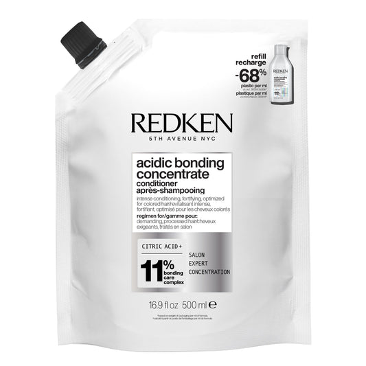 Redken front packaging showing conditioner tube and branding for clear identification and trust