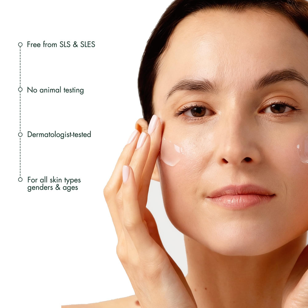 RéVive in use removing makeup to leave skin refreshed and balanced
