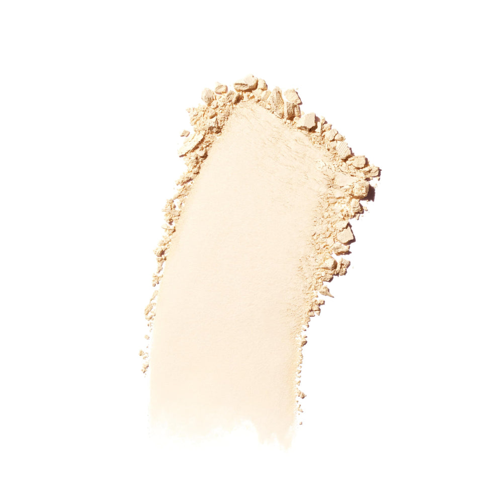Revlon powder texture close-up highlighting micro-refined finish and blur effect
