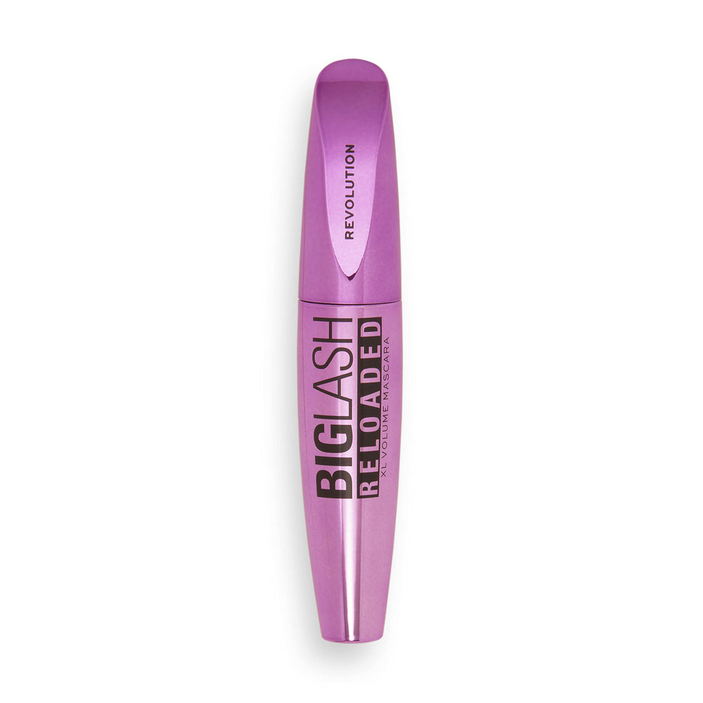 Revolution Beauty London big lash wand closeup demonstrating wide-angled bristles for precise coating