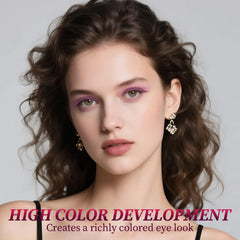 rexibuz applying plum liner to eyelid for quick defined and shaded look
