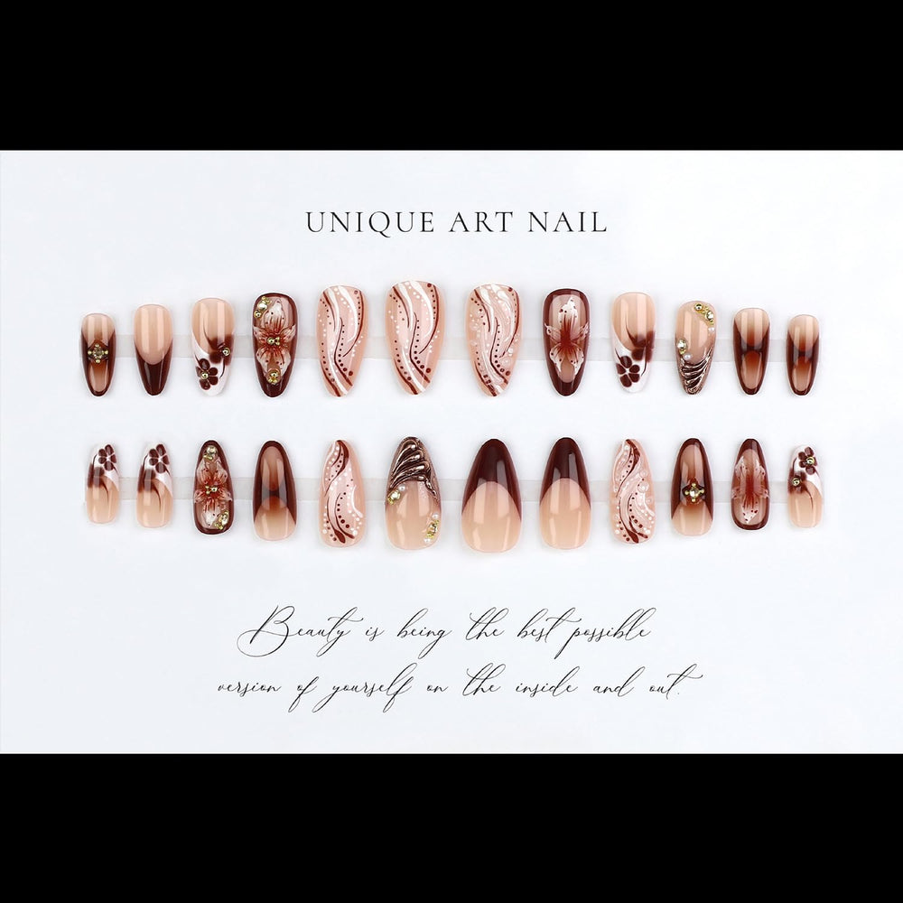 Rhspayh scale demo of hand wearing nails to show length and proportional fit before purchase