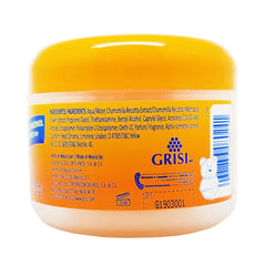 Ricitos de Oro used on a child styling hair, gentle hold and shine