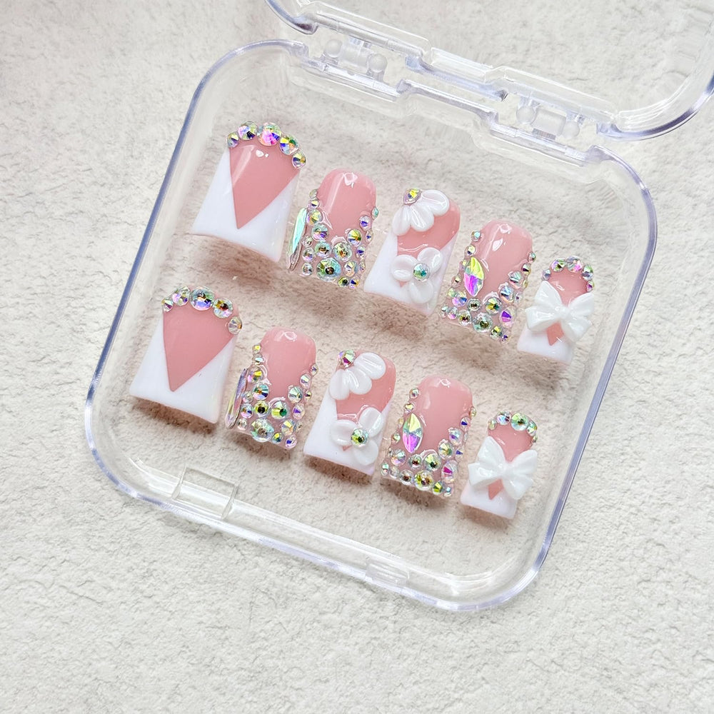 RIICFDD kit contents with 10 nails cuticle stick and pouch benefit: ready-to-use set