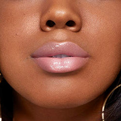 Rimmel before and after lips demonstrating added shine and fullness benefit