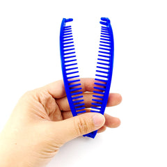 ROYHOO clip securing a half-up hairstyle demonstrating quick styling benefit