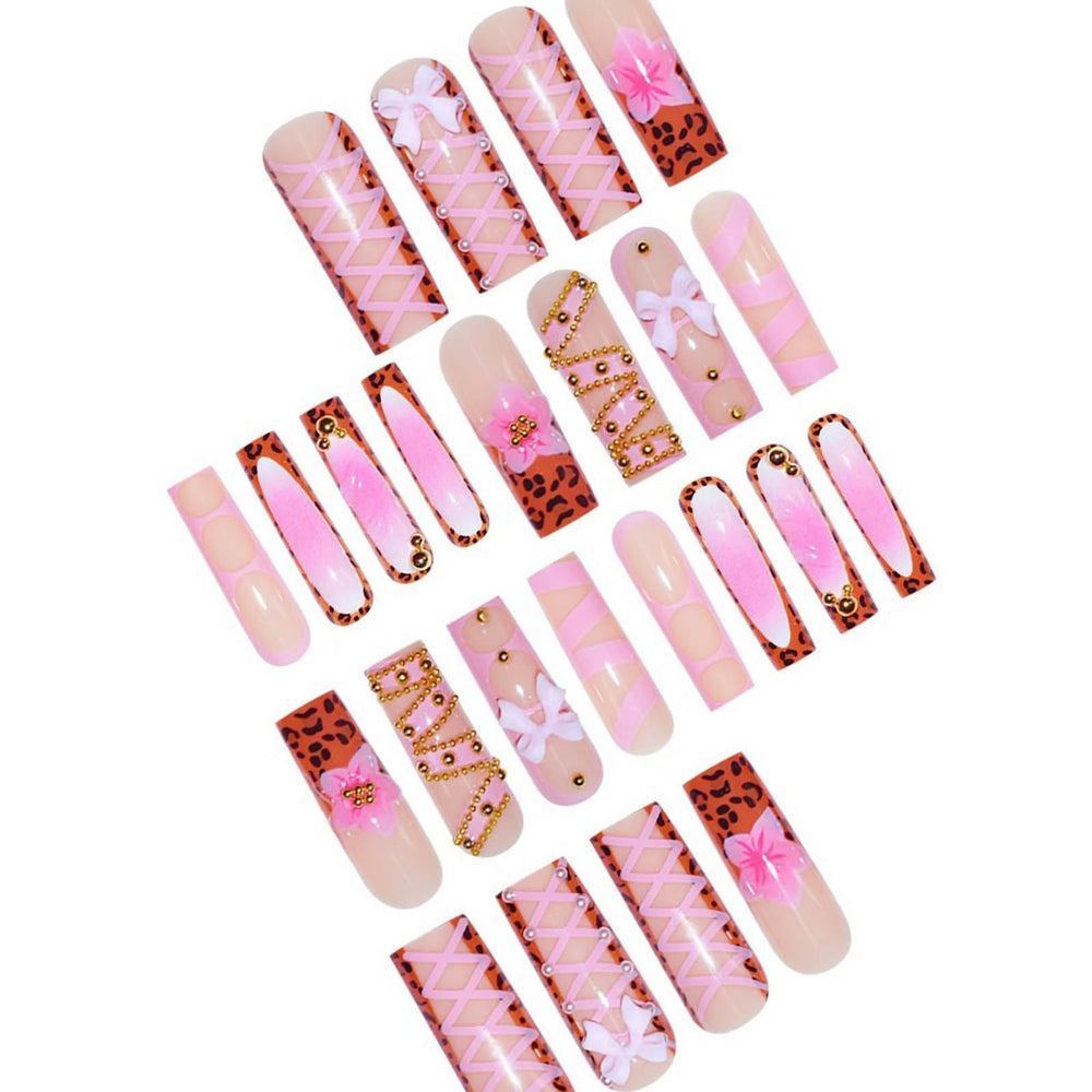 RTKHFZE glossy French tip detail that provides a polished salon look