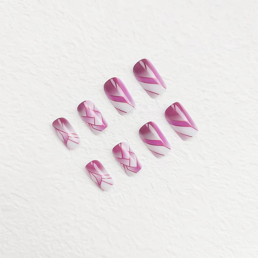 RTKHFZE nails fitted on fingers comparing size fit and natural-looking coverage
