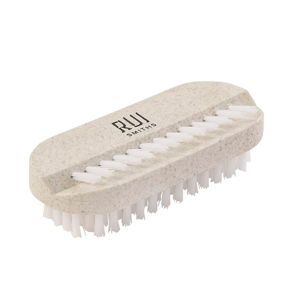 Rui Smiths front view showing dual-bristle face for precise cleaning