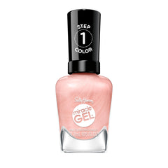 Sally Hansen bottle front showing fuchsia 315 Tough Love and salon-like finish