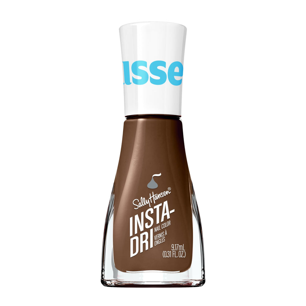 Sally Hansen front bottle showing cocoa brown shade and glossy finish