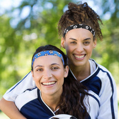 SATINIOR close-up of sport-velvet lining gripping hair, prevents slippage during activity