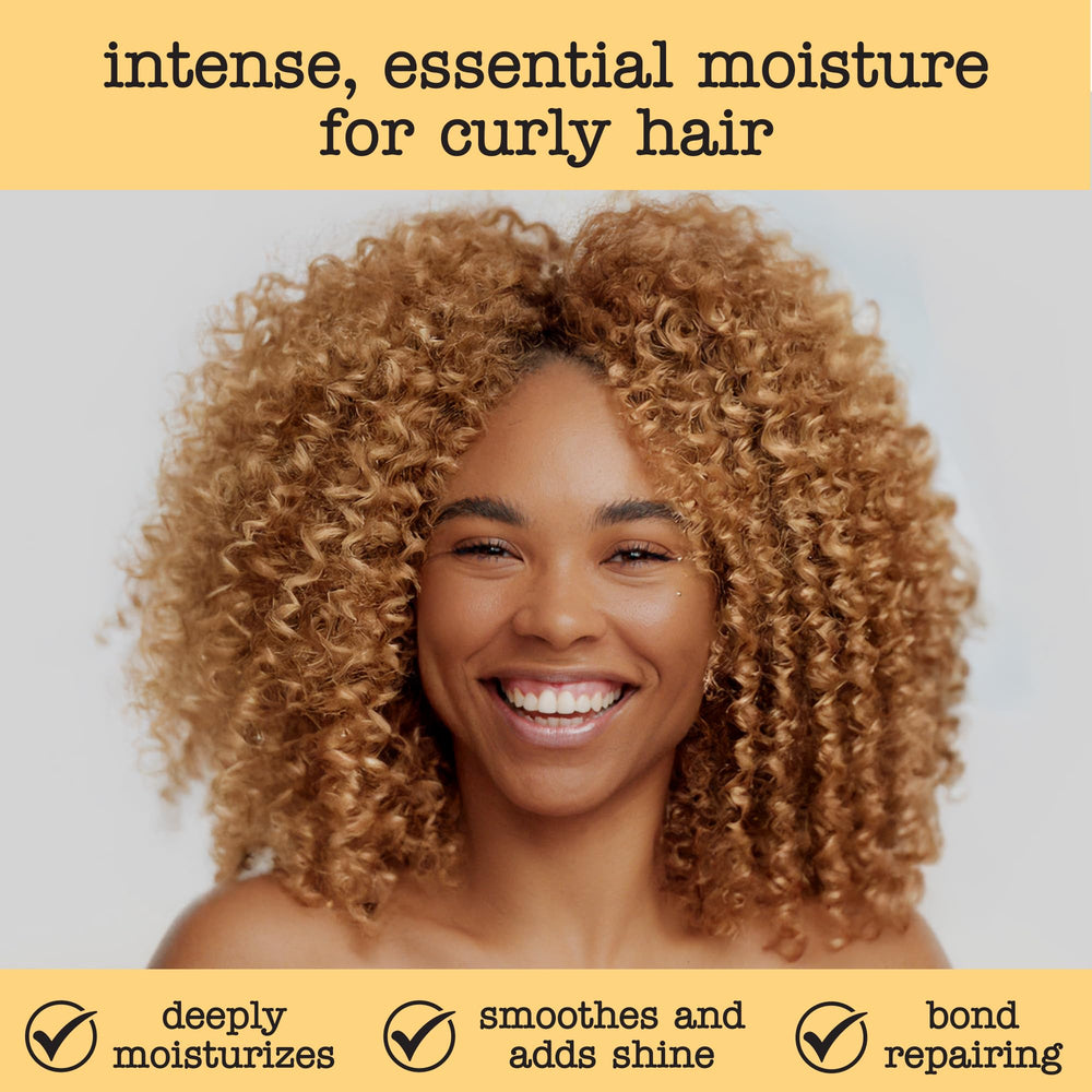 SAUCE BEAUTY creamy conditioner texture illustrating hydration