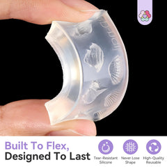 SAVILAND molds on salon table with manicure tools illustrating fast professional workflow