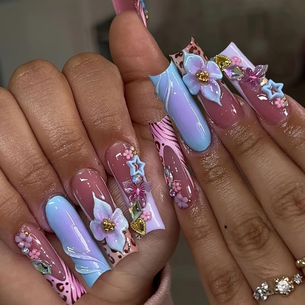 SEENEEY front packaging showing 24-piece blue floral French tip set for quick salon look