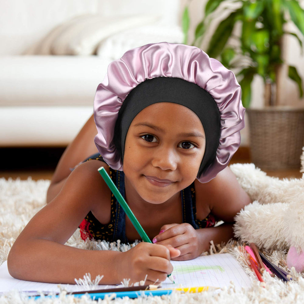 SENGTERM bonnet next to a ruler showing size fit for toddler heads