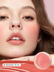 SHEGLAM built-in sponge applicator close-up for precise, mess-free placement