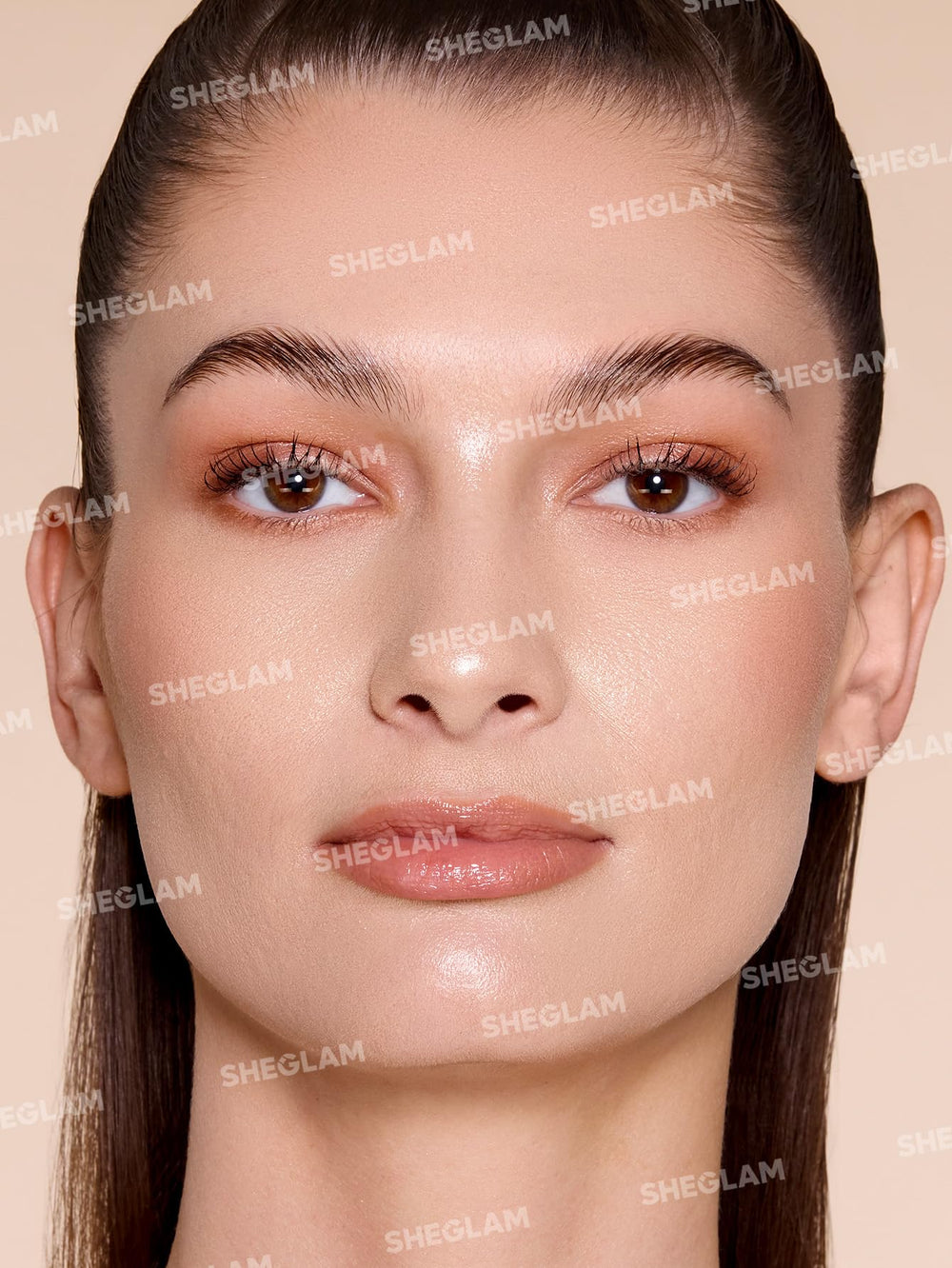 SHEGLAM creamy texture close-up highlighting smooth blendability