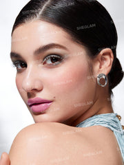 SHEGLAM close-up of solid gloss texture showing smooth application