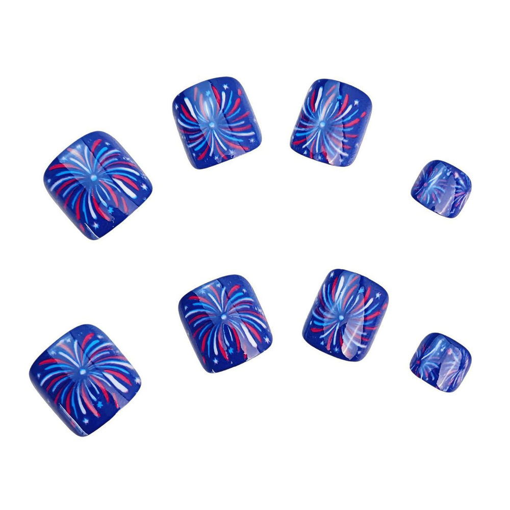 SHUXILIN applied nails on toes wearing sandals, demonstrating a beach-ready festive look