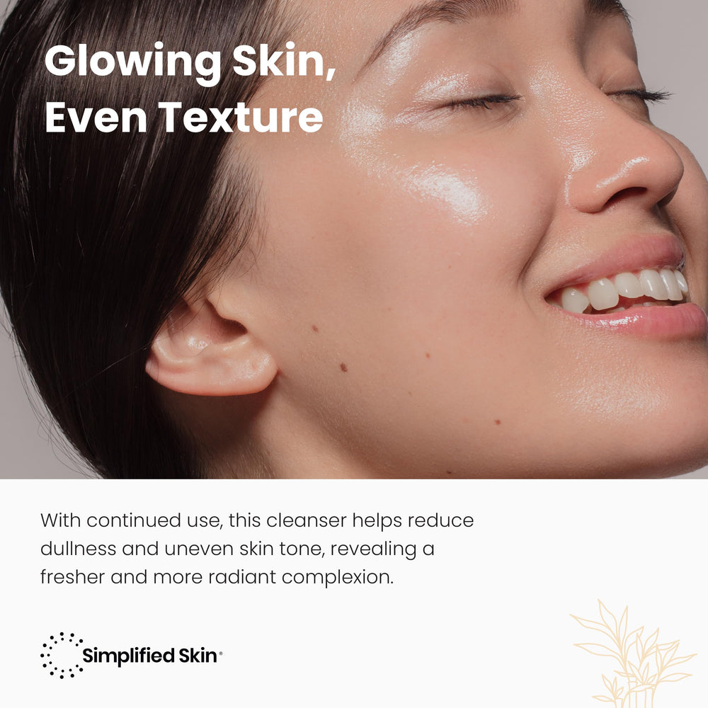 Simplified Skin gentle foam texture close-up showing smooth lather