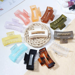 Sisiaipu color array flat lay displaying twelve matching outfit options