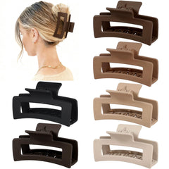 Sisiaipu clip used during a bathroom routine showing convenience while washing or applying makeup