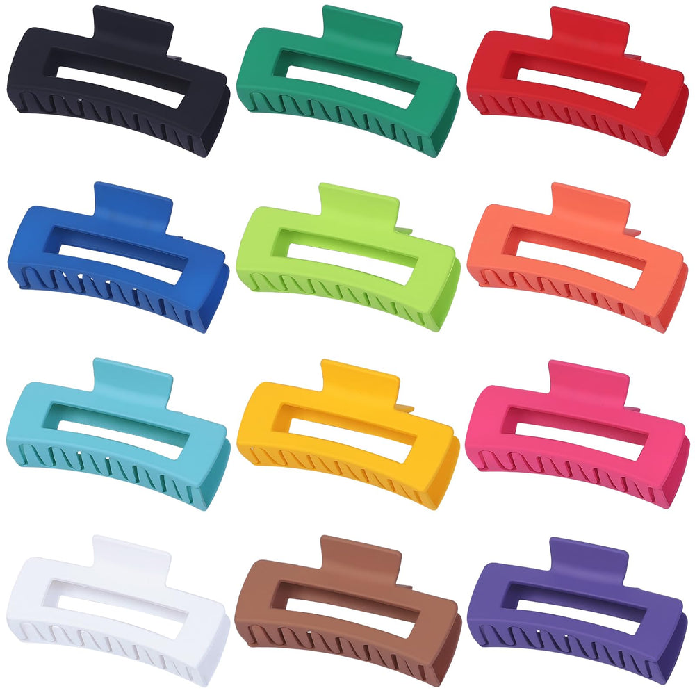 Sisiaipu clip in a beach outfit setting adding a vibrant accent