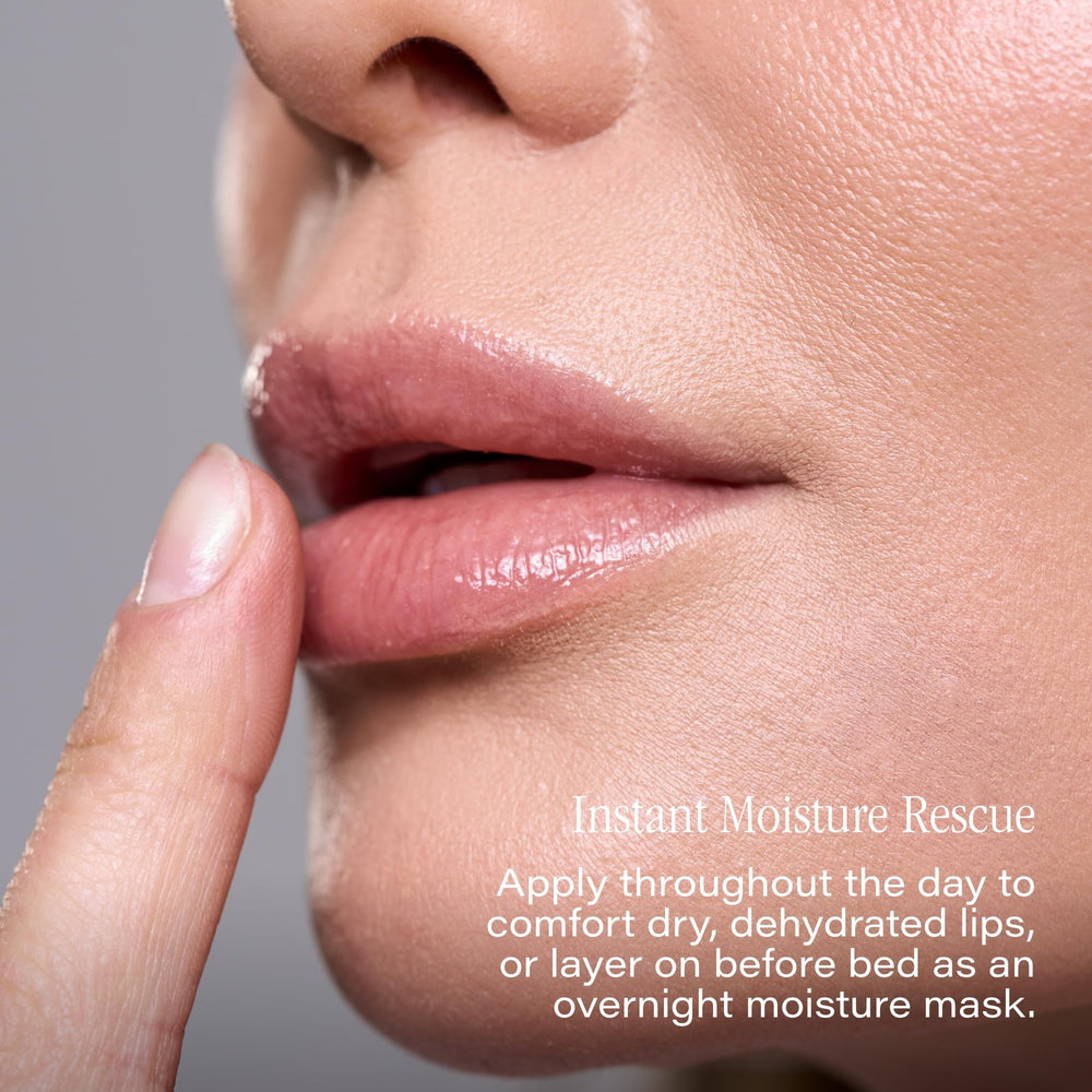 SKINN Lip6X before and after comparison showing improved lip definition