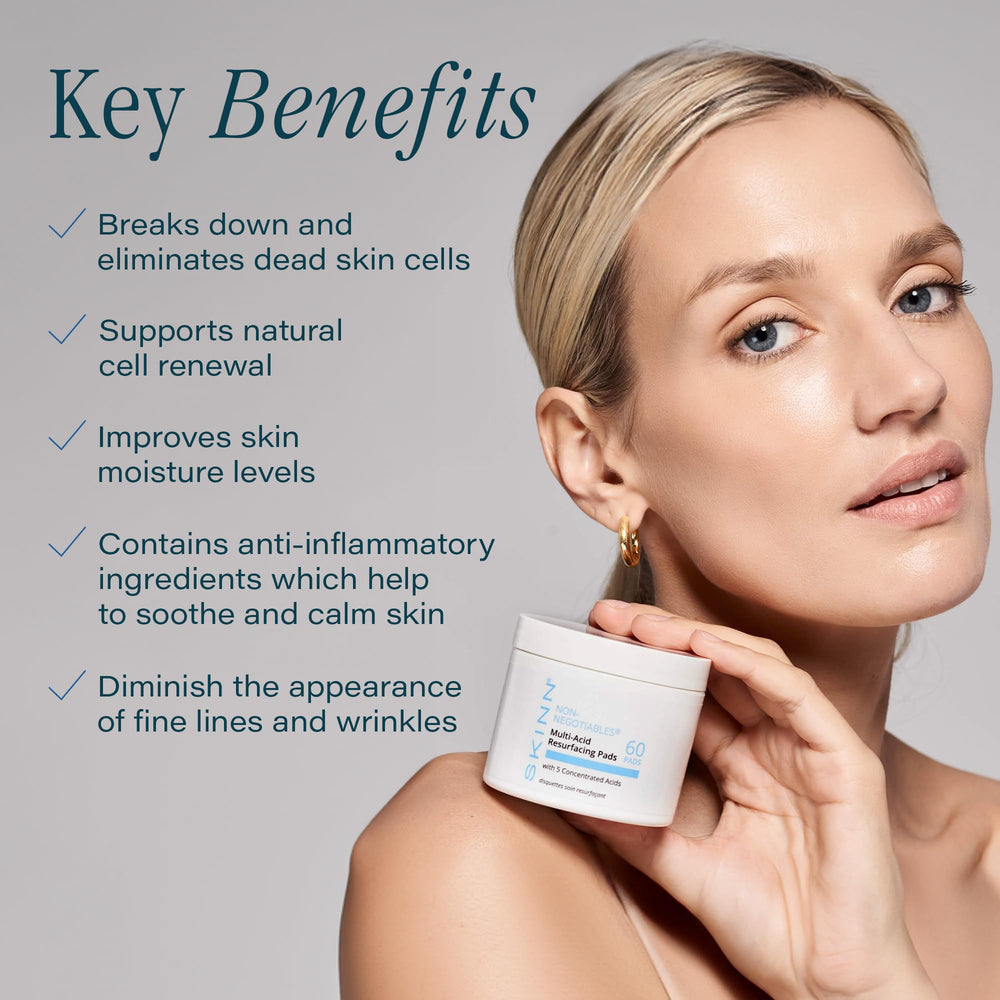 SKINN close-up pad texture revealing soaked surface for even exfoliation