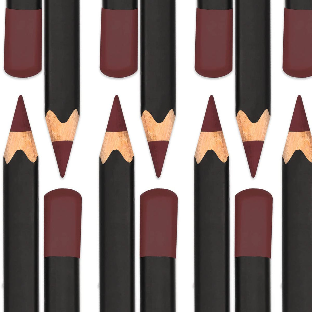 SORMÉ liner paired with lipstick, showing how it prevents bleeding