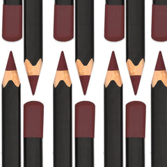 SORMÉ liner paired with lipstick, showing how it prevents bleeding