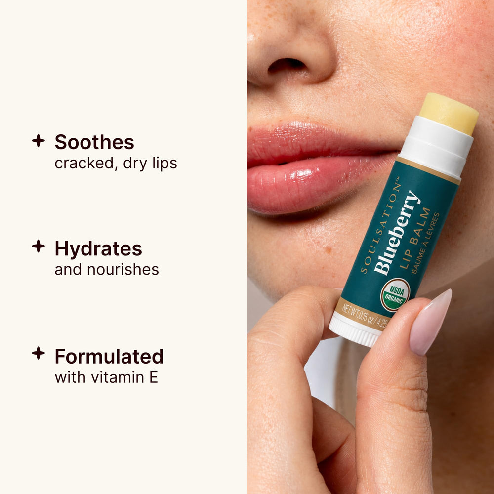 SOULSATION applied outdoors on lips to demonstrate hydration during activities