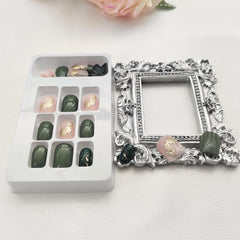 SRIMNUYY nails in hand showing scale and comfortable short square length for daily wear