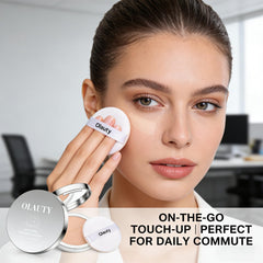 Sulily compact open with sponge demonstrating easy application and flawless finish benefit
