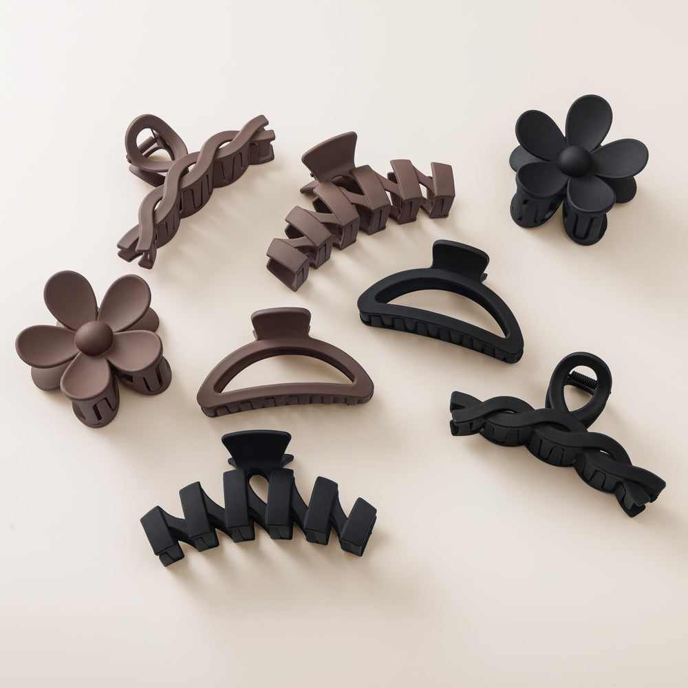 Sunolga front set display showing eight neutral claw clips and variety