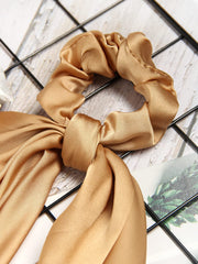 SUSULU worn in a high ponytail demonstrating secure hold and smooth hair appearance