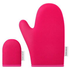 Tanologist front view of both face and body mitts showing packaging and neat presentation for convenience