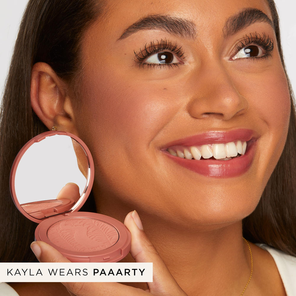 tarte Paaarty brush stroke showing easy application and buildable color