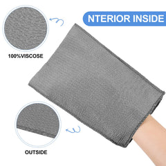 Tatuo mitt held in hand to show size and easy grip benefit