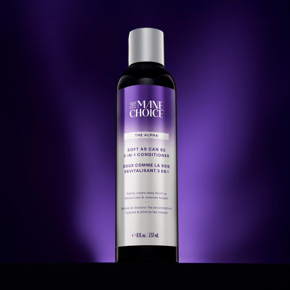 The Mane Choice being applied to wet curls to boost manageability