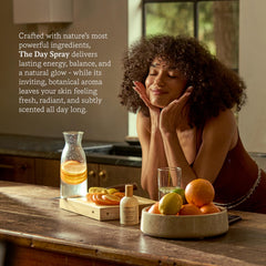 Third Layer oil texture on skin absorbing quickly for a soft finish